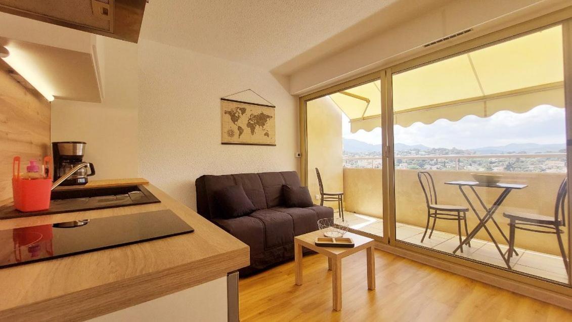 Studio Chez Nanie Residence Le Concorde Cannes Marina Mandelieu エクステリア 写真
